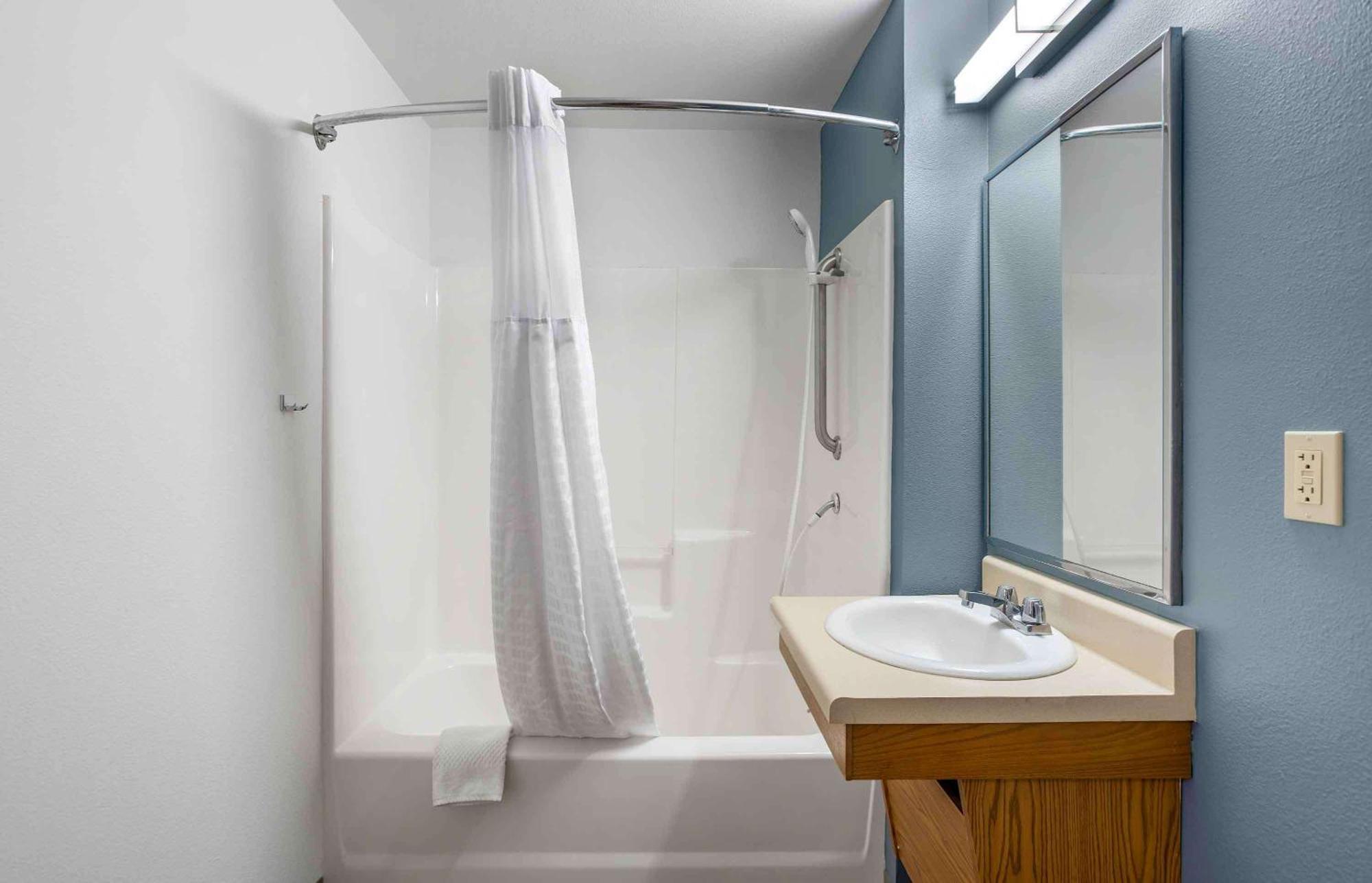 Extended Stay America Select Suites - Akron - South Portage Lakes Экстерьер фото