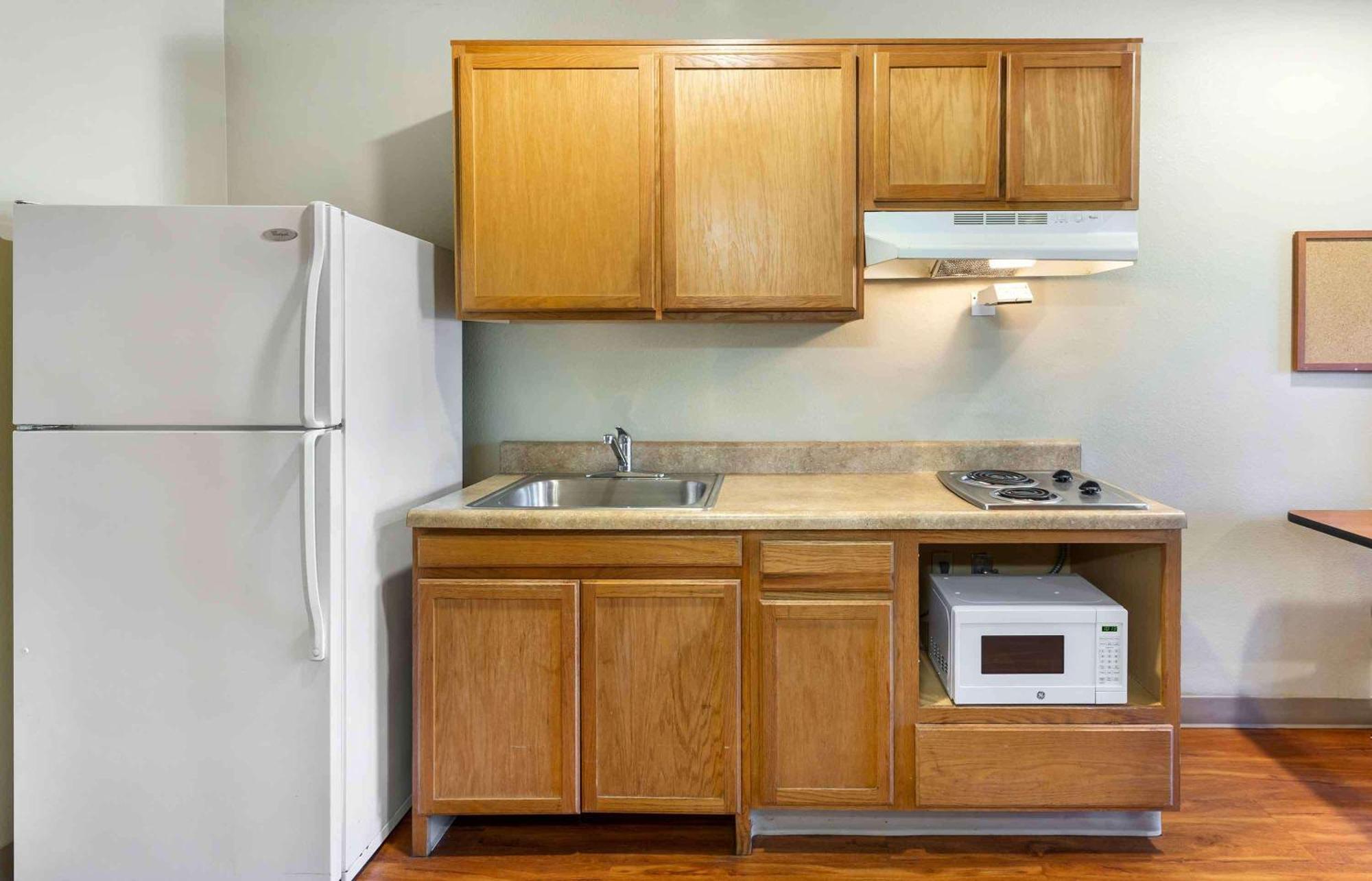 Extended Stay America Select Suites - Akron - South Portage Lakes Экстерьер фото